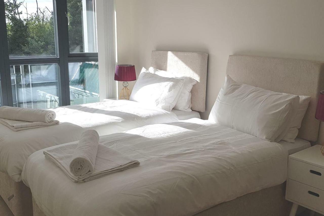 Garland Modern Apartment, Greenhithe 1 With Parking Dartford Extérieur photo