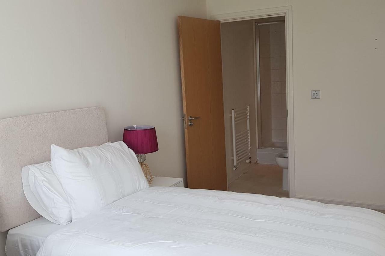 Garland Modern Apartment, Greenhithe 1 With Parking Dartford Extérieur photo